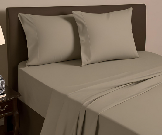 Muddy Mischief Fitted Sheet (M)