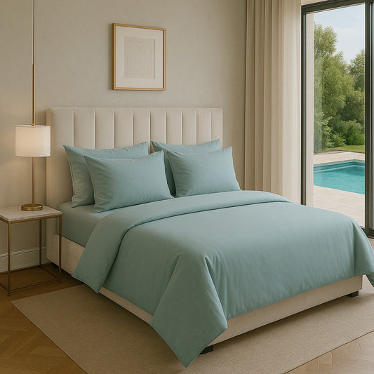 The Dirty Duck Duvet Cover Set (M)